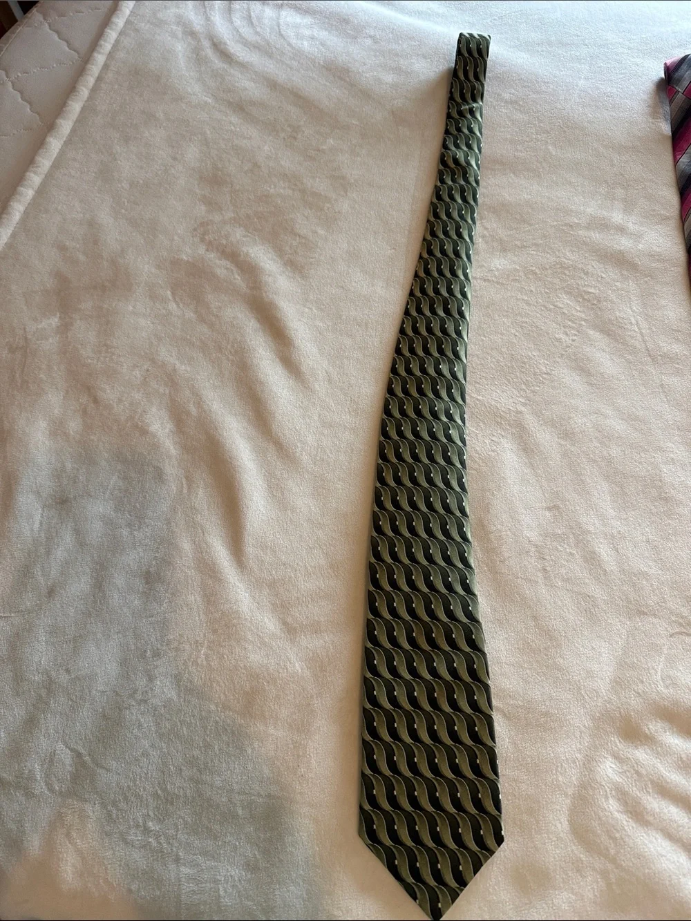 Three-Tie Set — Navy Solid, Pink & Gray Stripe, Olive Wave